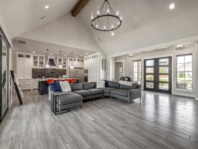 Building Photo - 4001 Timber Valley Dr