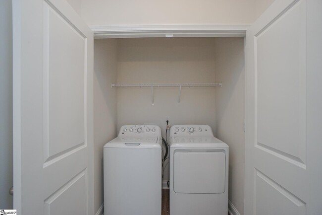 Building Photo - 336 Cub Ct