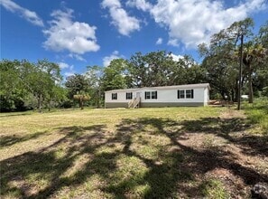 Building Photo - 5/3 Brooksville Available Now