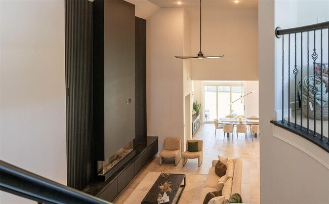 Building Photo - 96 Madrone Terrace Pl