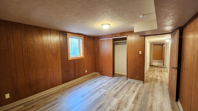 Building Photo - 416 Evans Ave