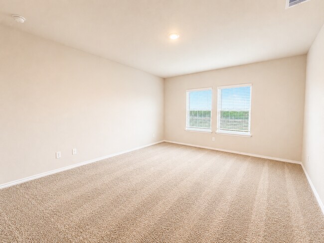 Building Photo - Beautiful 4-bedroom home in Riverstone at Westpointe featuring 2 spacious living areas, a downsta...