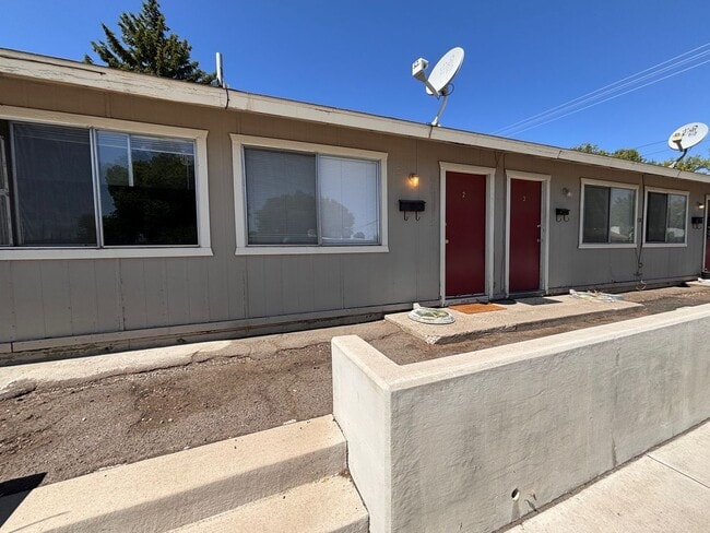 Building Photo - Cute 1 Bedroom Home -1414 N. Roop #2 Carson City, NV