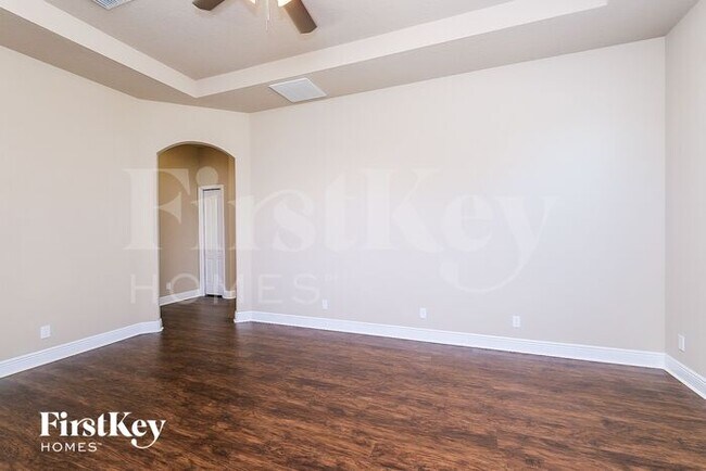 Building Photo - 14646 Balloch Dr