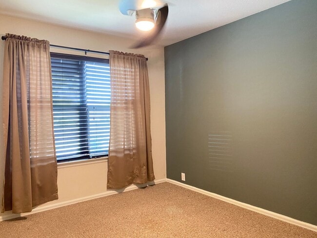 Building Photo - 1911 Wormack Way