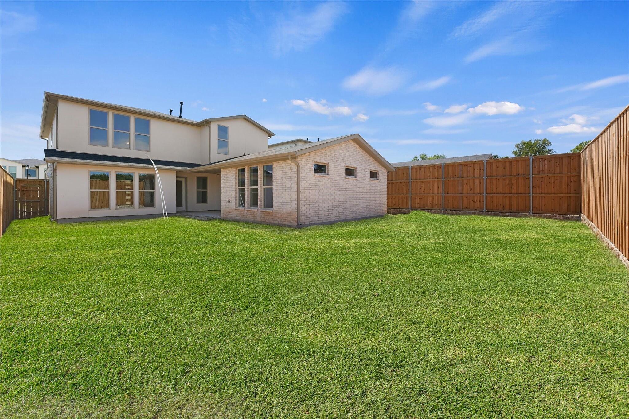 Building Photo - 3792 Wenatche Dr