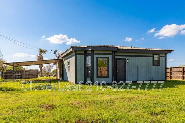 Building Photo - 226 Sunfire Trail