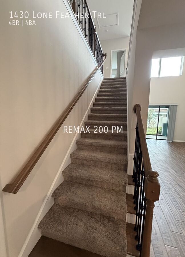 Building Photo - 1430 Lone Feather Trail