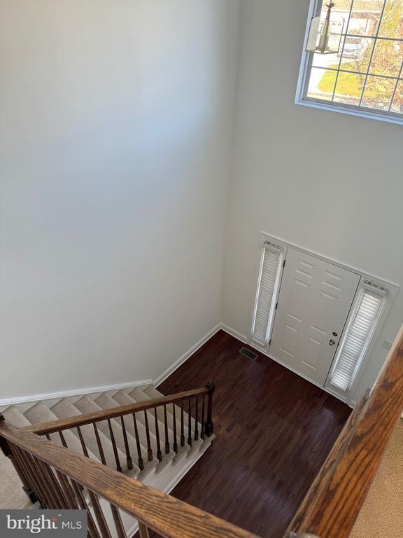 Building Photo - 111 Glacier Dr