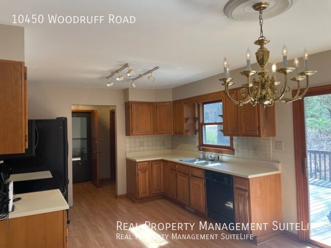 Building Photo - 10450 Woodruff Rd
