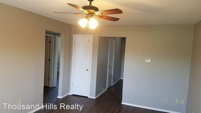 Building Photo - 2 br, 1 bath House - 1101 BIRD ROAD APT # 11