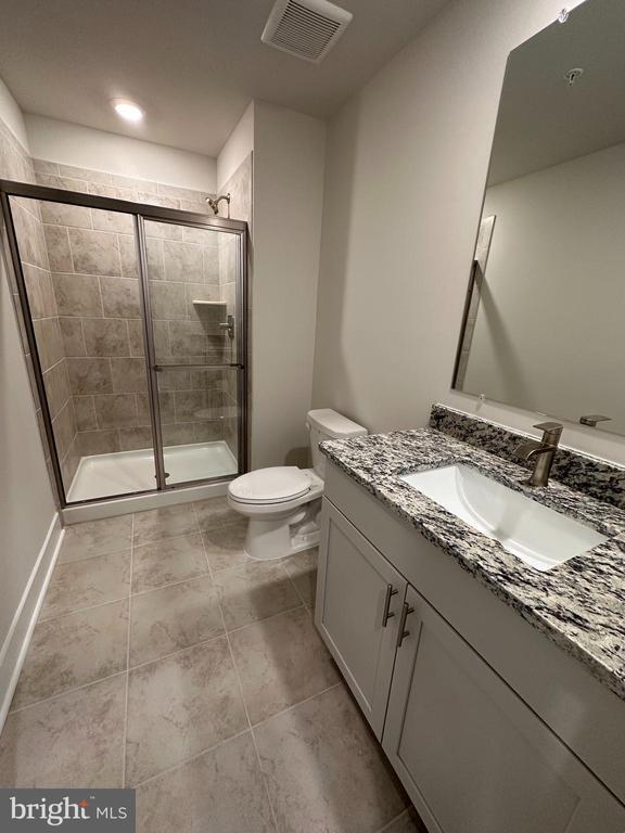 Building Photo - 2318 Woodlands Rd