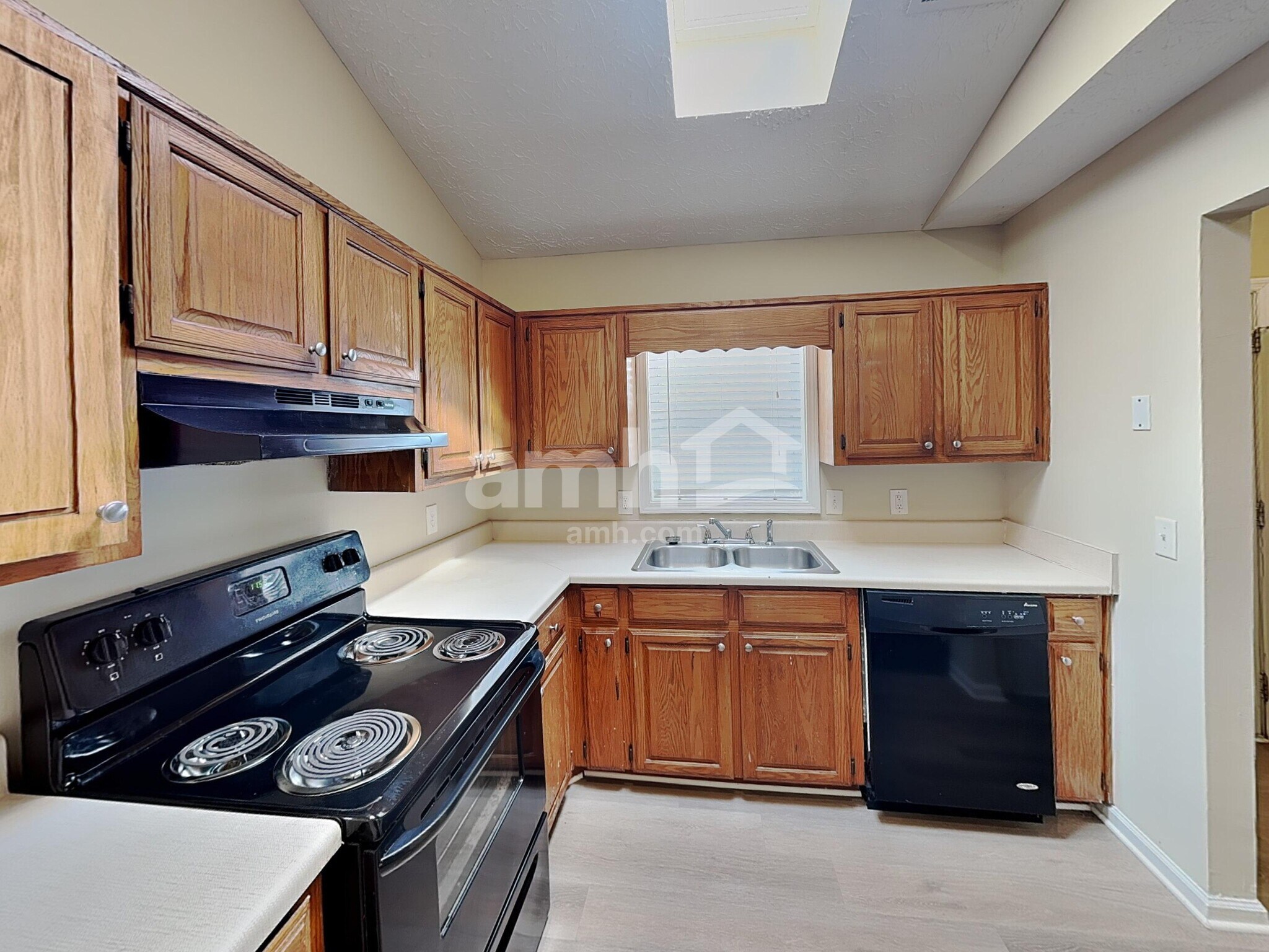 Building Photo - 1222 Cabots Ln