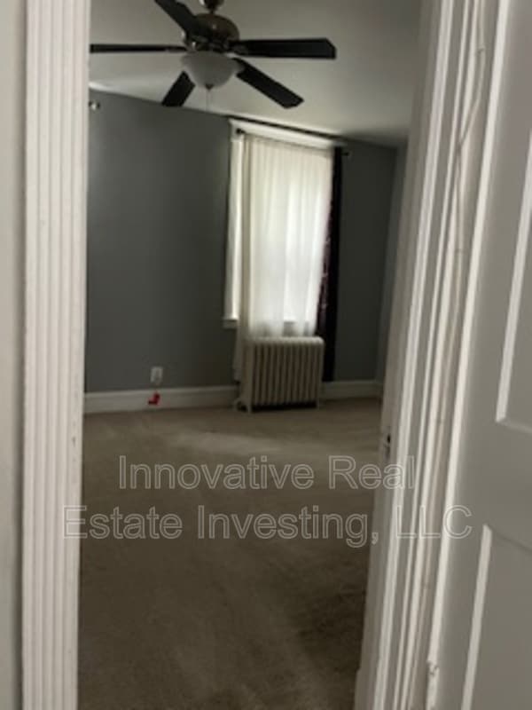 Building Photo - 4806 McKean Ave