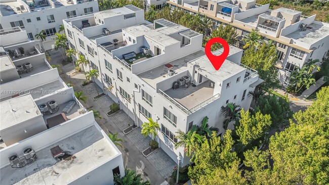 Building Photo - 6671 NW 105th Pl