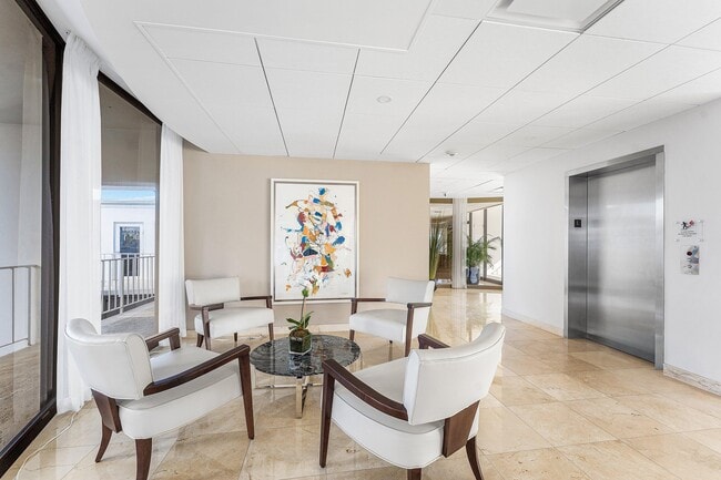 Building Photo - 1200 S Ocean Blvd