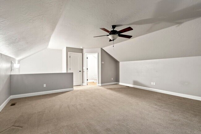 Building Photo - 5070 W Torana Dr