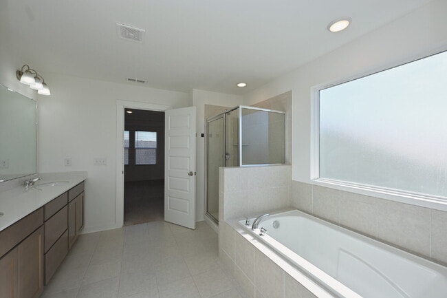 Building Photo - Modern 2024 New Construction in Sage Farms – Steps from Dog Park & Trails!