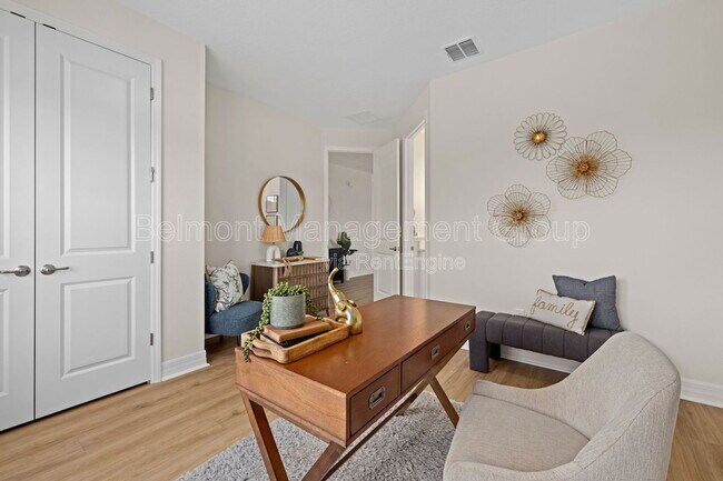Building Photo - 1486 Ardisia St