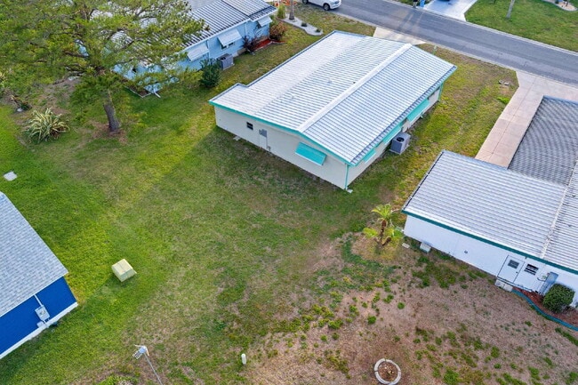 Building Photo - Charming Updated Home Near Spanish Springs in The Villages