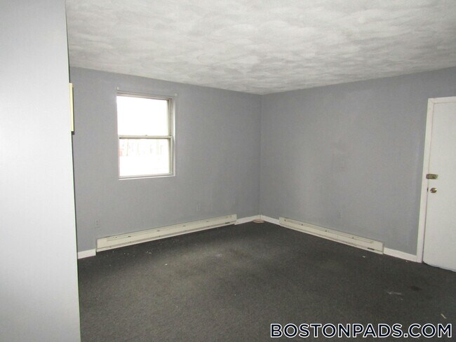 Building Photo - 1247 Commonwealth Ave