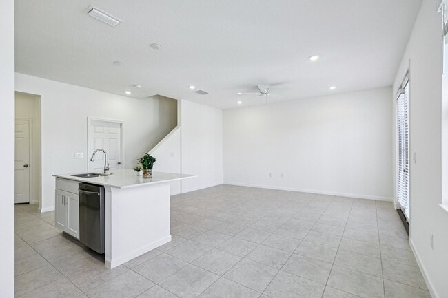 Floorplan - Nona Homes