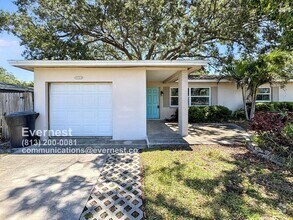 Building Photo - Lovely 3-Bedroom Home in a Convenient Loca...
