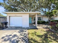 Building Photo - Lovely 3-Bedroom Home in a Convenient Loca...