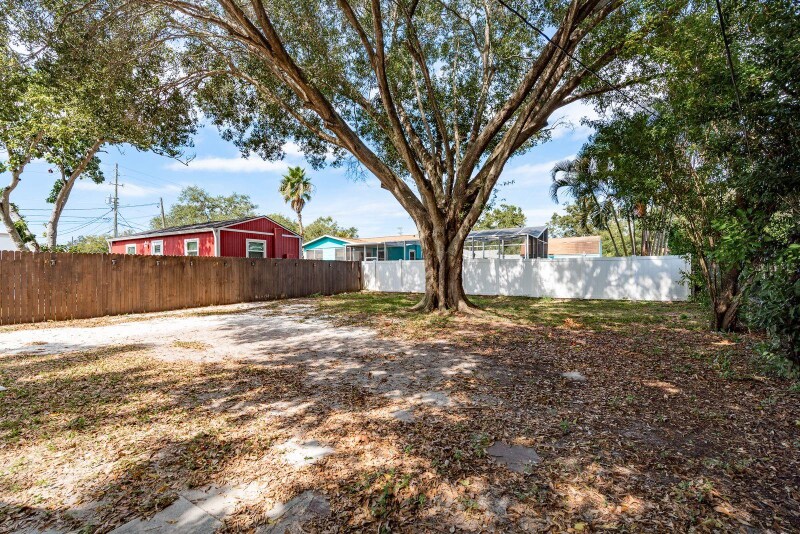 Building Photo - 3037 38th Ave N