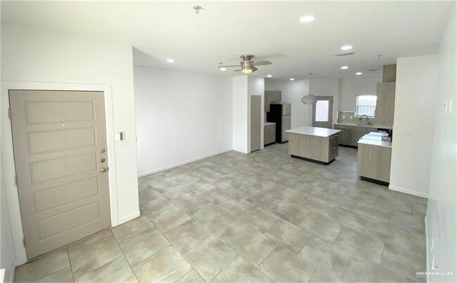 Building Photo - 3523 W Sprague St