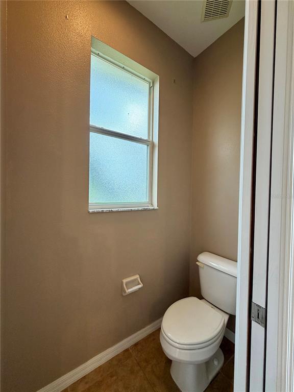 Building Photo - 1204 S San Mateo Dr