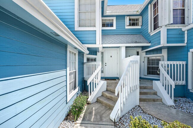 Building Photo - 1217 Ocean Dunes Cir