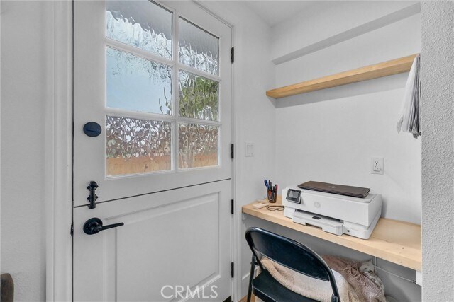 Building Photo - 575 Through St