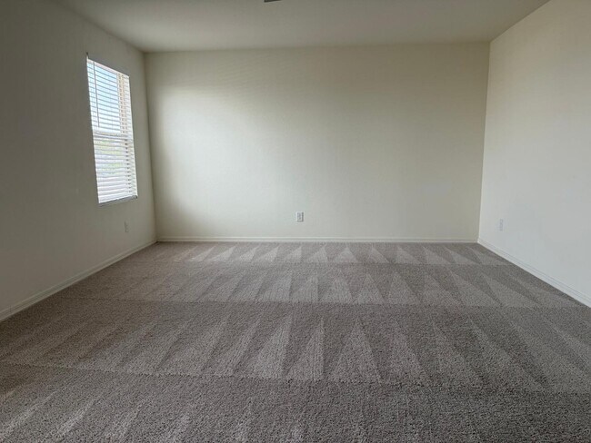 Building Photo - 5542 W Moody Trl