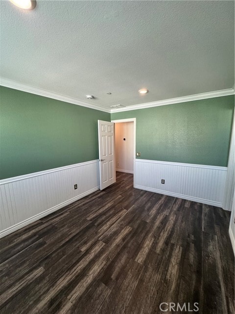 Building Photo - 2388 Yasamin Pl