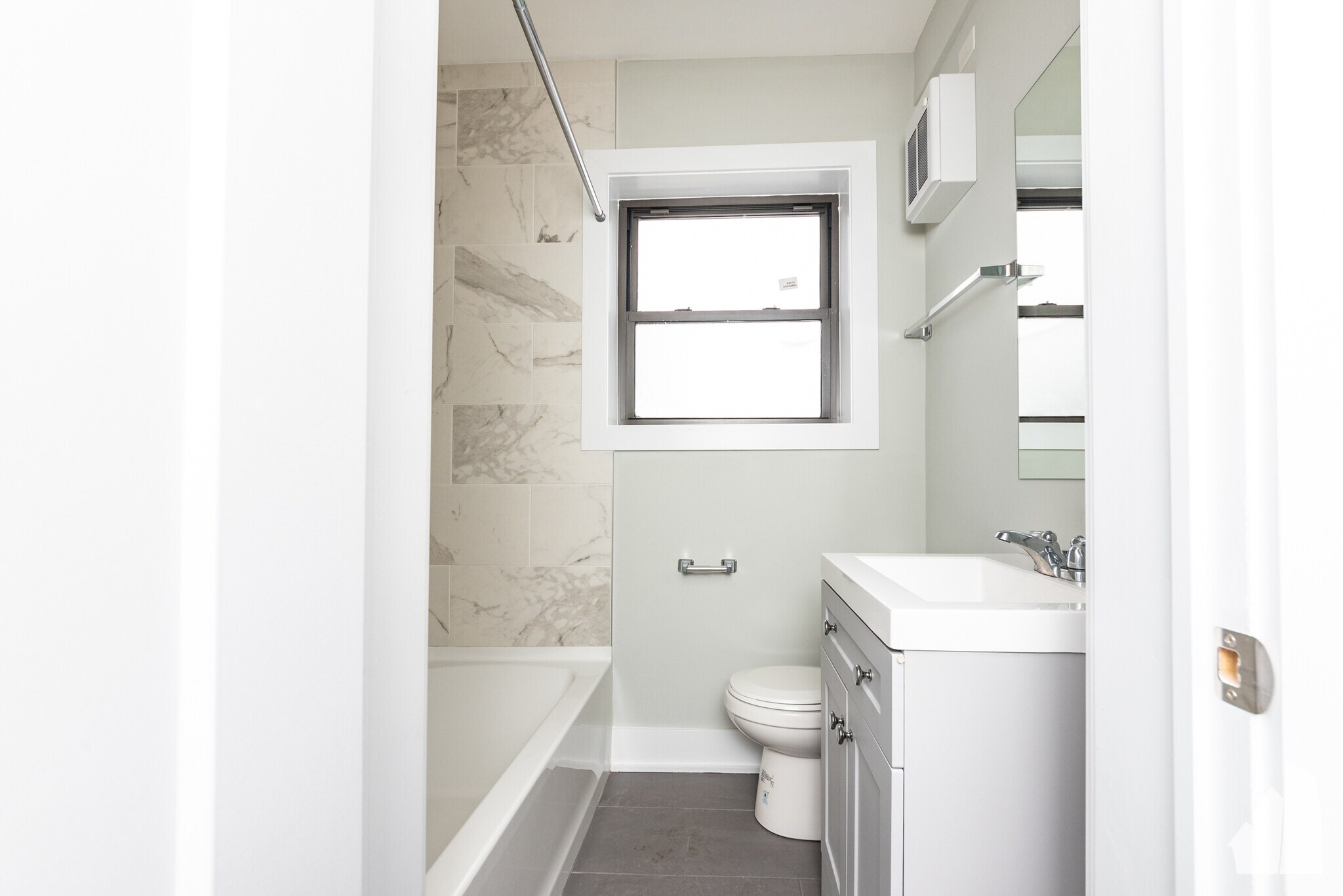 Building Photo - 485 Roger Williams Ave