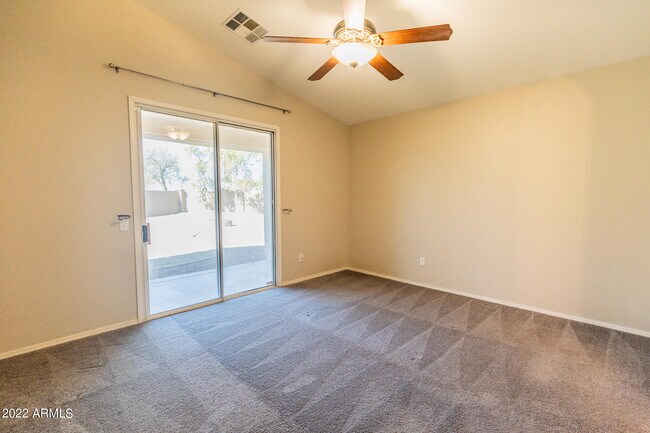 Building Photo - 7262 W Kaler Ave