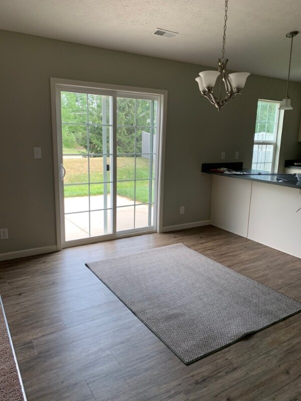 Building Photo - 328 Leatherwood Way