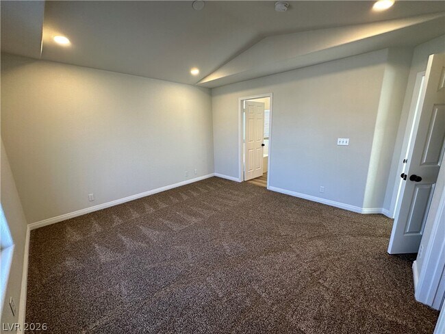 Building Photo - 1034 Skysail Dr