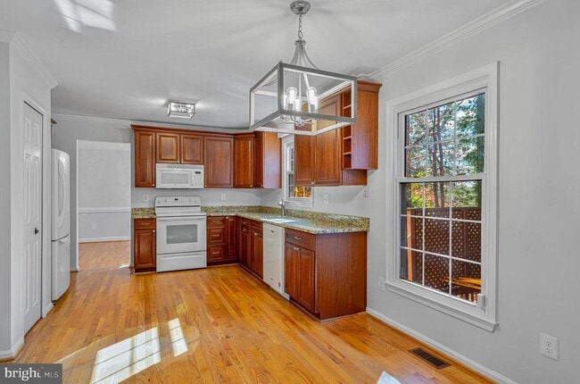 Building Photo - 8423 Hunt Valley Dr