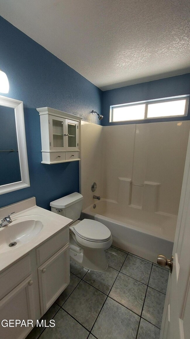 Building Photo - 12124 Fred Carter Dr