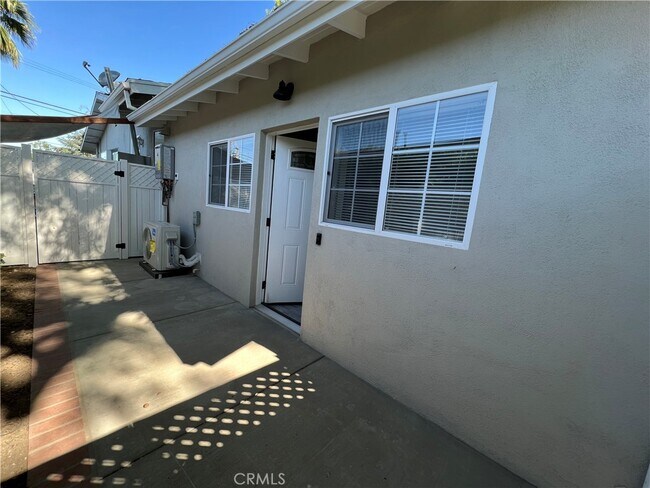 Building Photo - 6919 Lena Ave