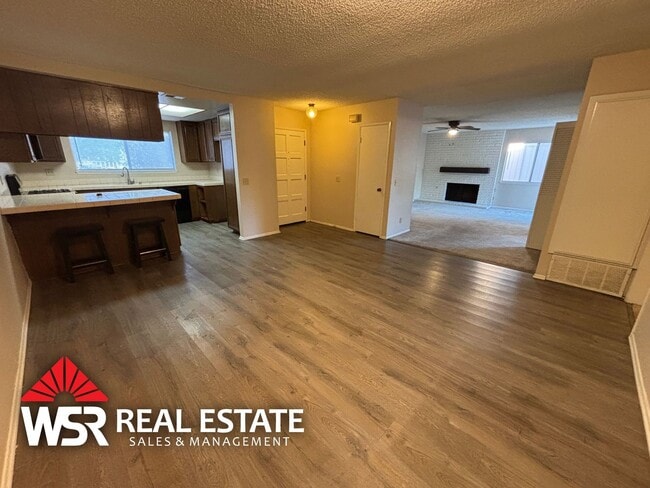 Building Photo - Clean 3 Bedroom Riverside Home Near Poly High and Victoria Ave with HOA Pool and 2-Car Garage