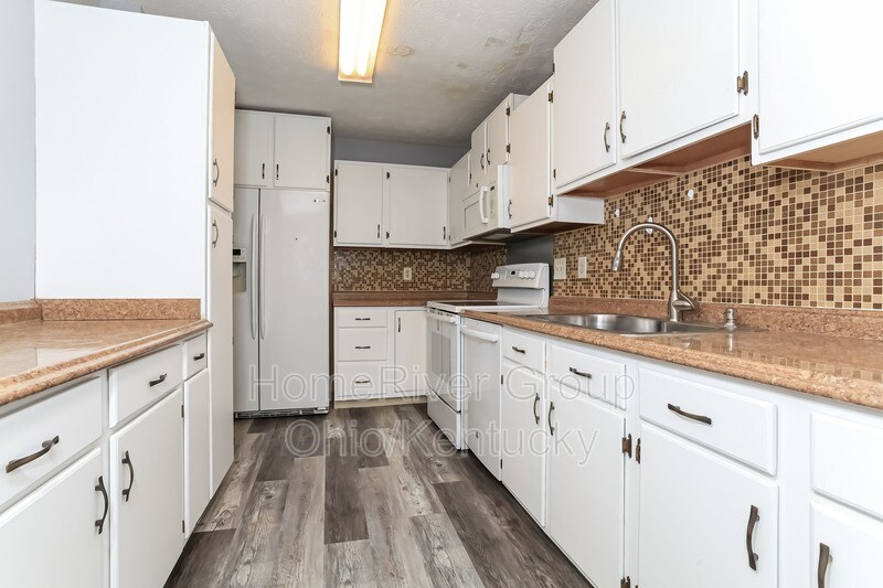Building Photo - 8067 Buckland Dr
