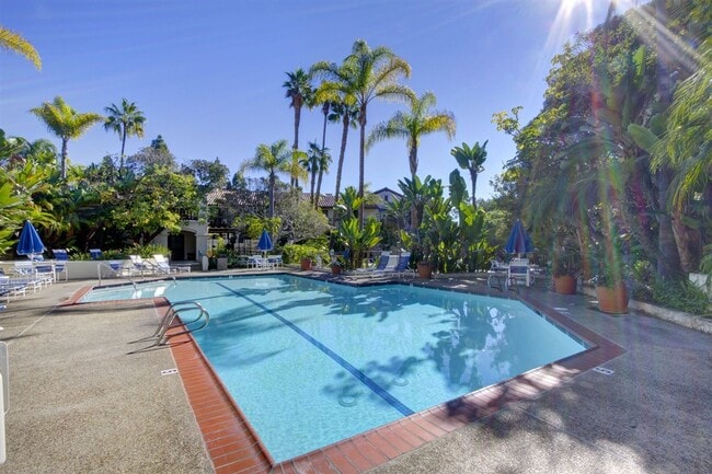 Building Photo - Prime La Jolla Location – Pool, Tennis & Village Living at Your Doorstep