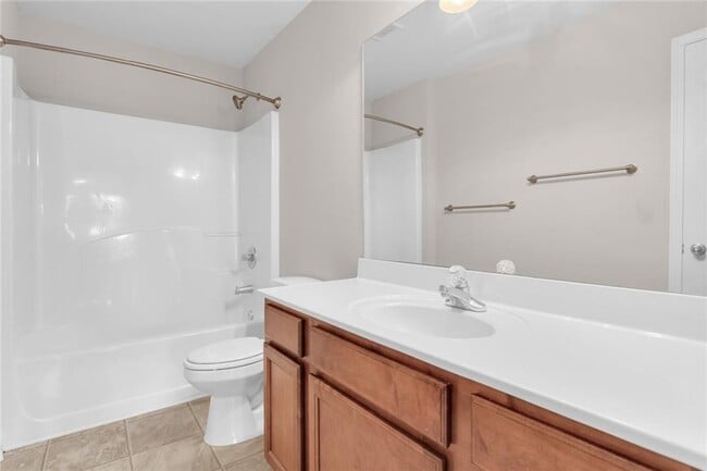 Building Photo - 3610 Crowchild Dr