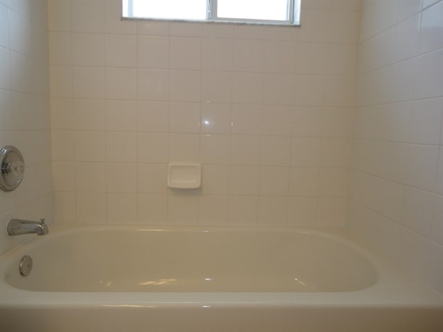 Building Photo - 532 Scarlet Maple Ct