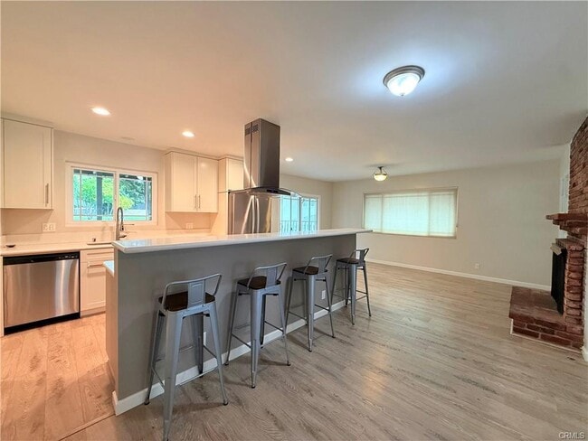 Building Photo - 4916 Briggs Ave