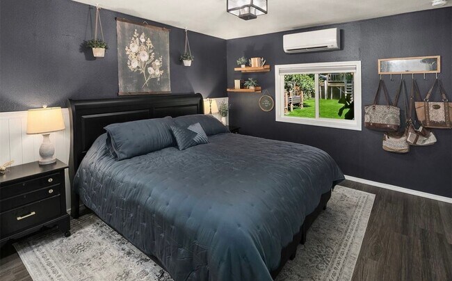 Building Photo - Updated 3-Bedroom Rambler with Large Yard in North Bend