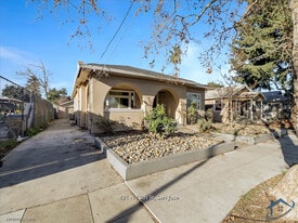 Building Photo - 421 N 13th St